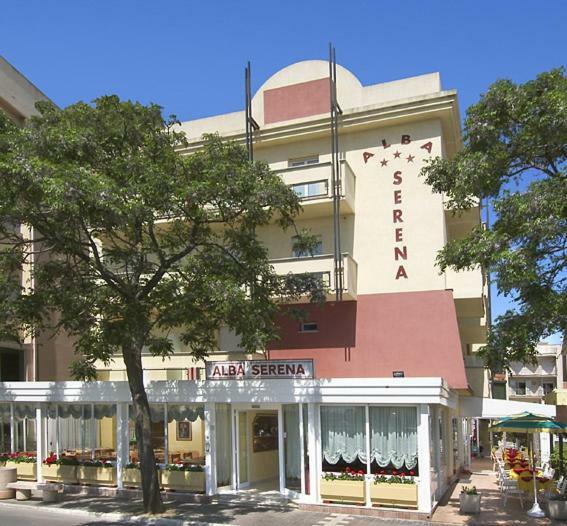 Hotel Alba Serena Мисано Адриатико Екстериор снимка